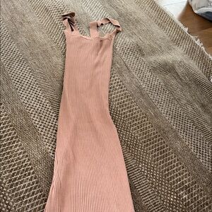 Elegant Pink Sleeveless Dress